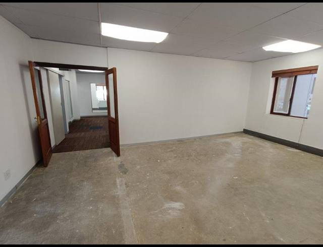 BUSINESS PROPERTY TO RENT IN VORNA VALLEY